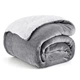 Bedsure Sherpa Fleece Throw Blanket - Fluffy Microfiber Solid Blankets for Bed and Couch Double/Twin Size, Silver Grey, 150x200cm